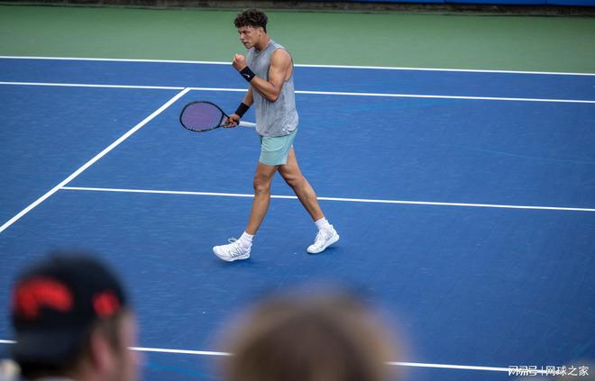 照出人的选 照出人的选